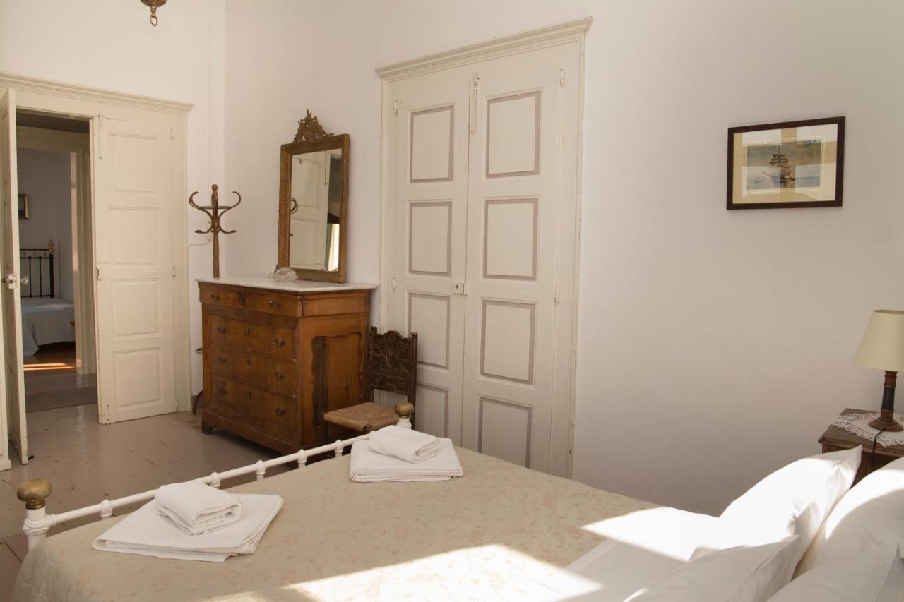 הוילה 1861 Mansion Spetses מראה חיצוני תמונה