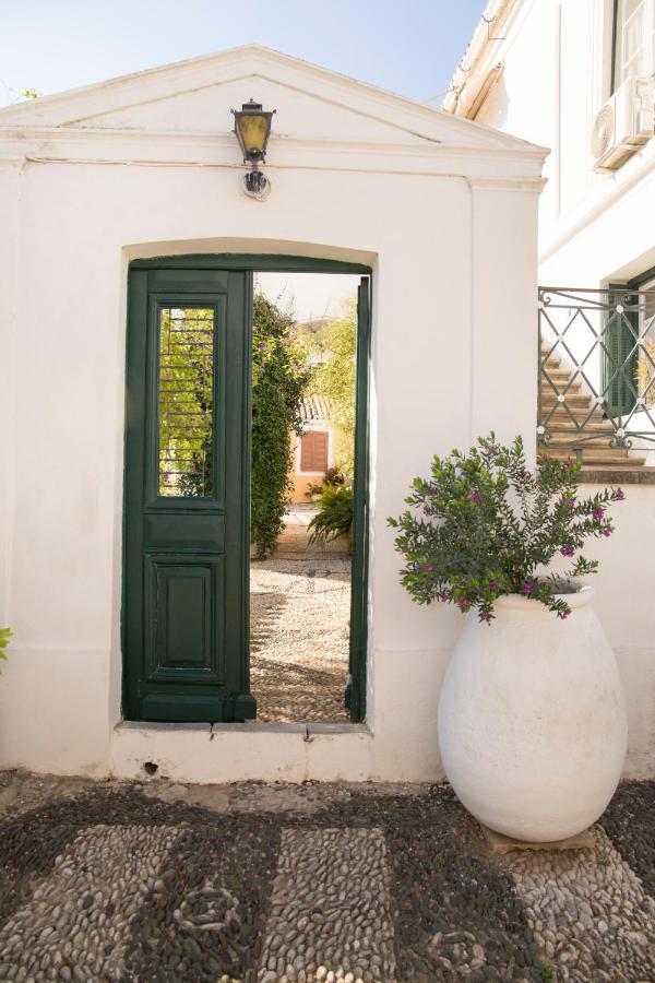 הוילה 1861 Mansion Spetses מראה חיצוני תמונה