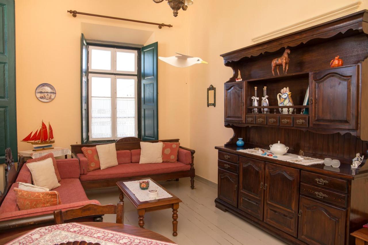 הוילה 1861 Mansion Spetses מראה חיצוני תמונה